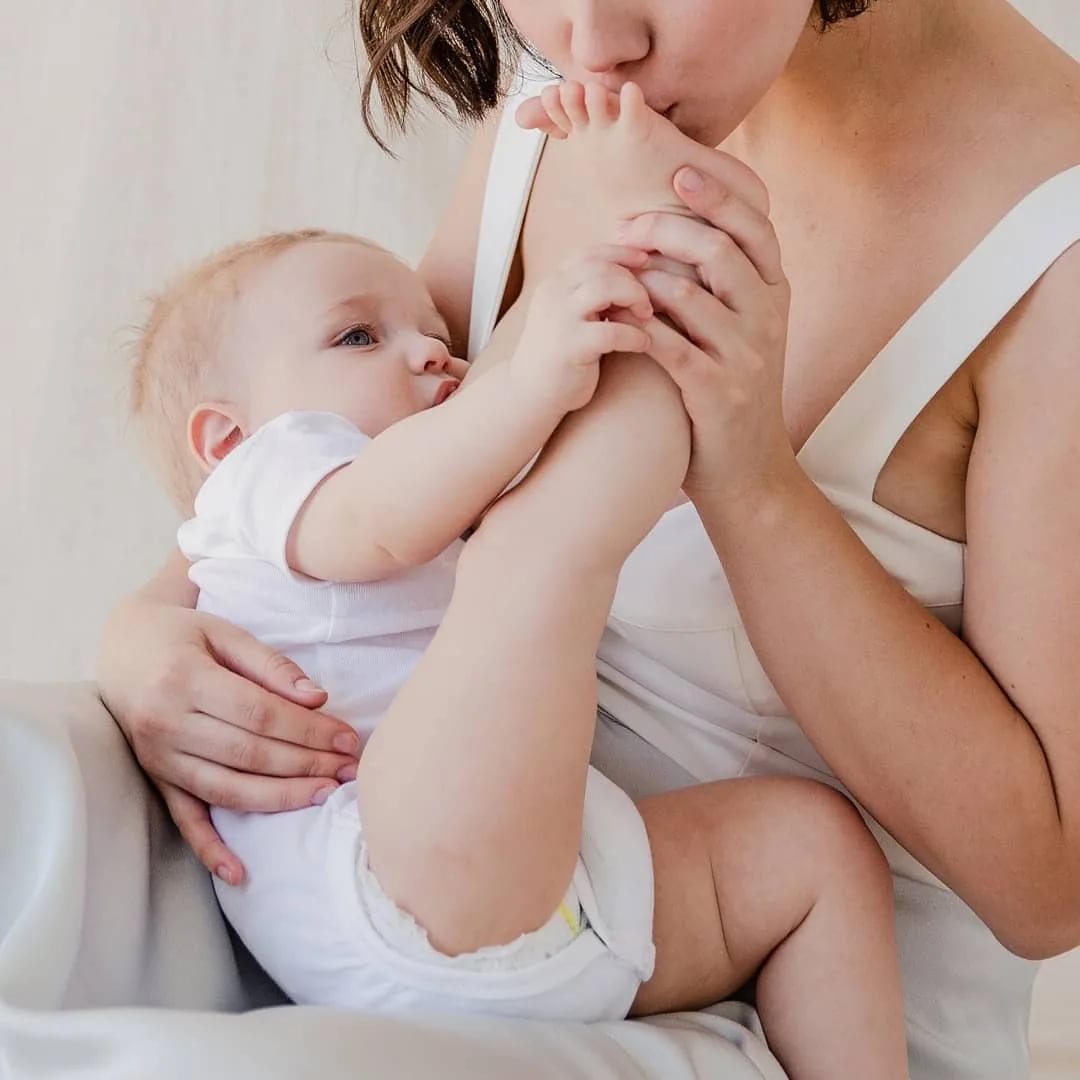 مزايا الرضاعة الطبيعية 